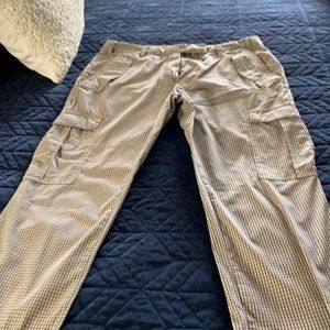 Les capanains checked pants